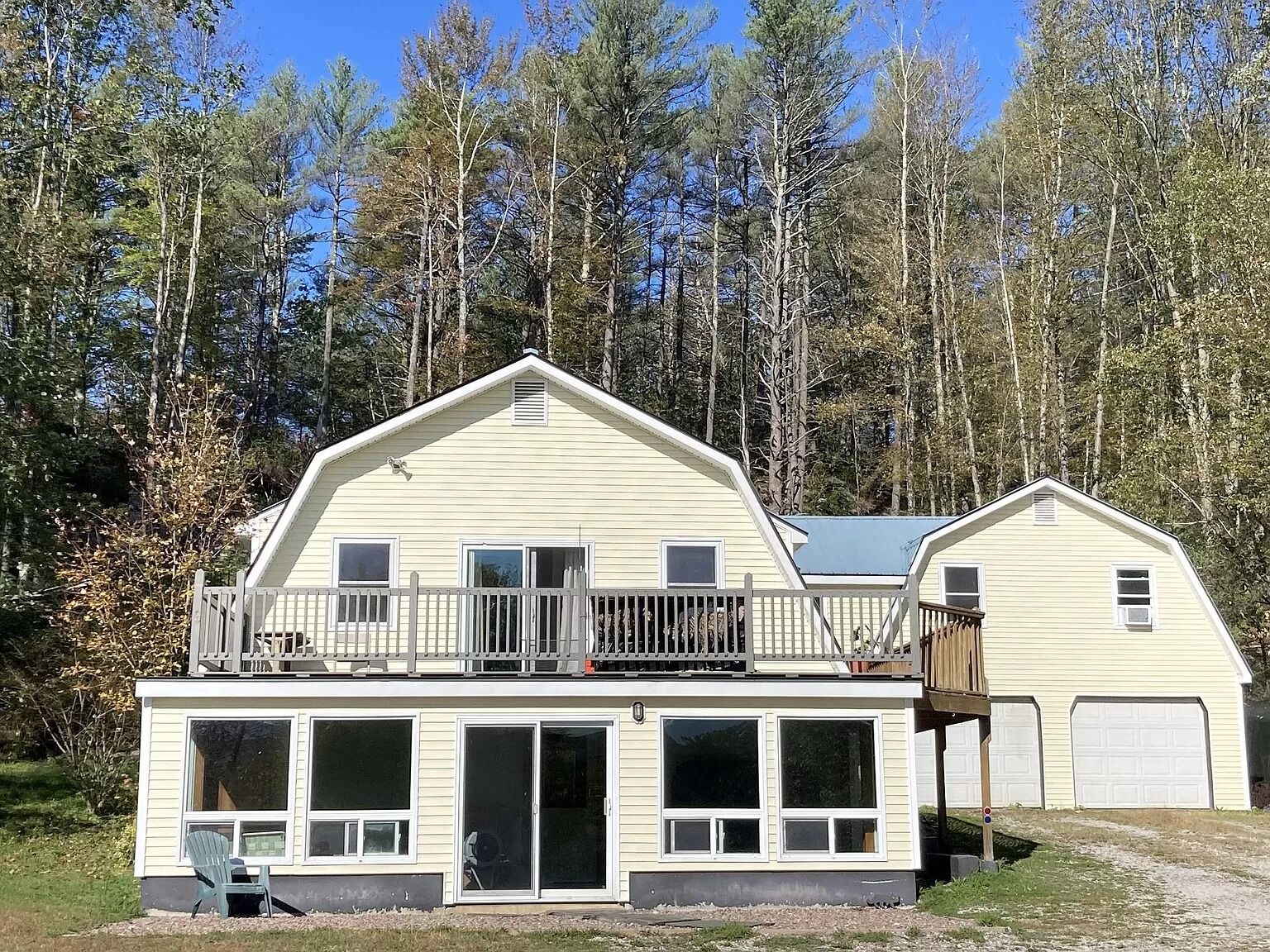 82 Route 7 N, Milton, VT